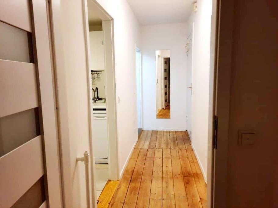 Apartment With Parking In Berlin 11 Exterior photo