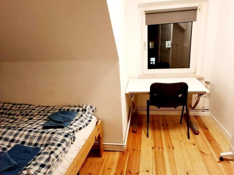 Apartment With Parking In Berlin 11 Exterior photo