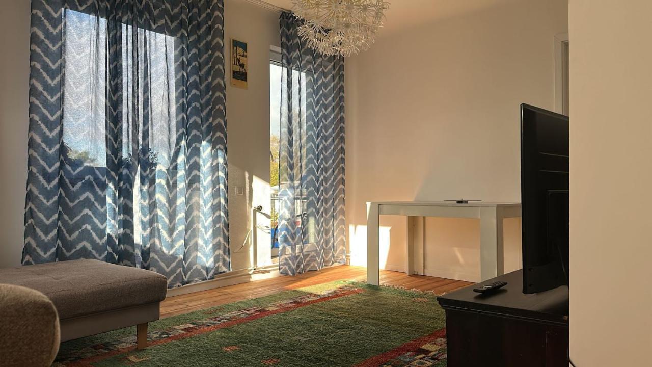 Apartment With Parking In Berlin 11 Exterior photo